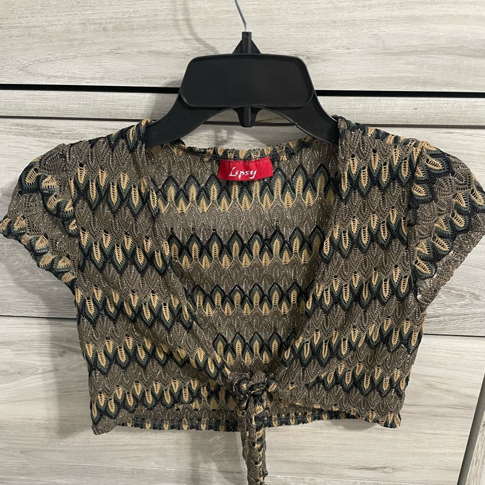 Cute multicolored top in a small